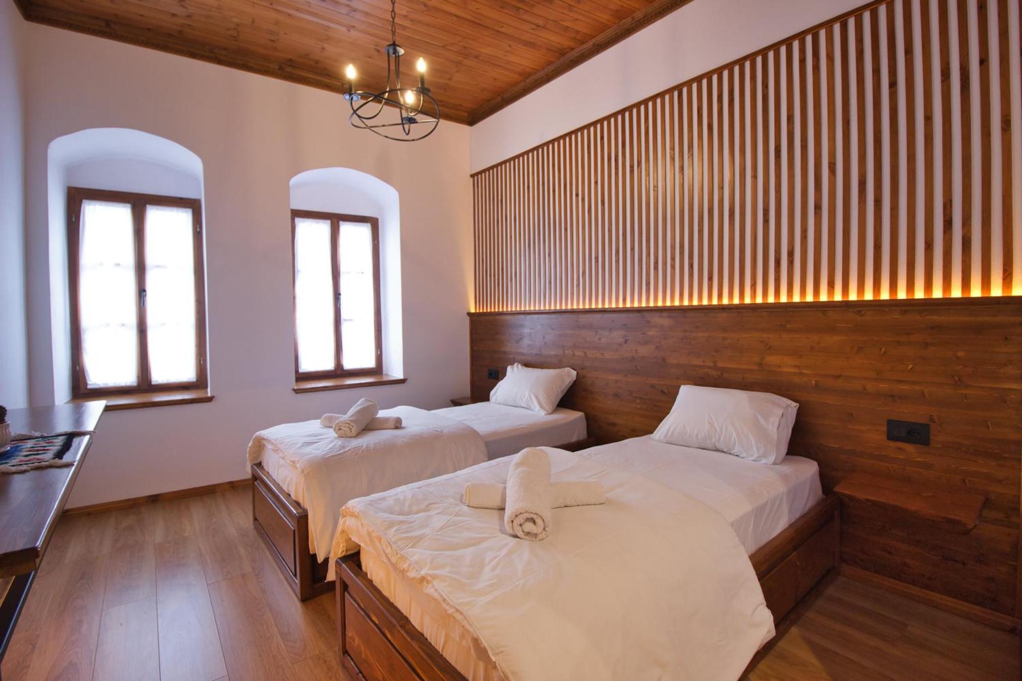 Grey Stone Hotel Gjirokaster Exterior photo